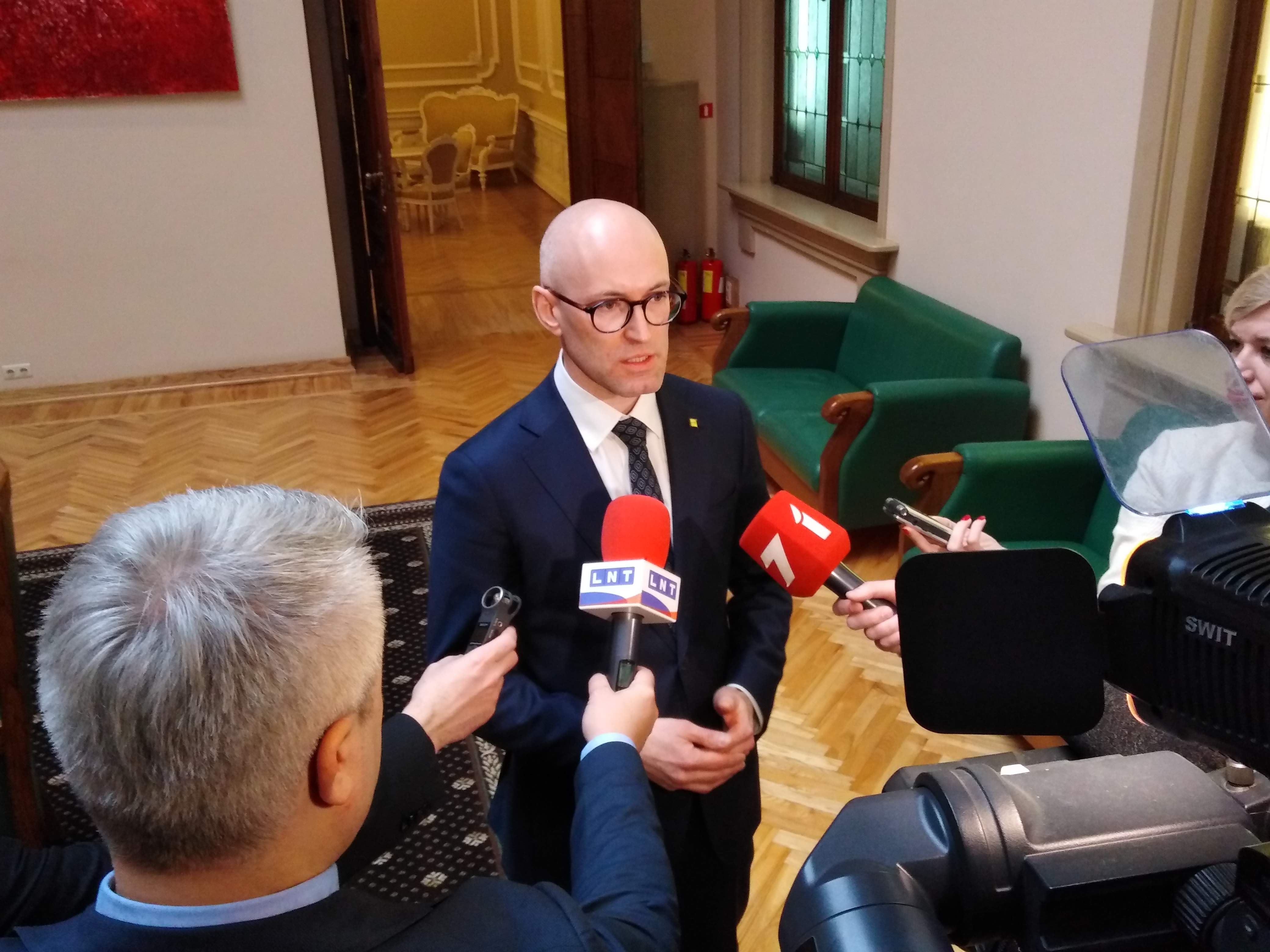 Satversmes tiesai lūgs izvērtēt Eiropas Padomes konvencijas cīņai pret vardarbību atbilstību Latvijas pamatlikumam