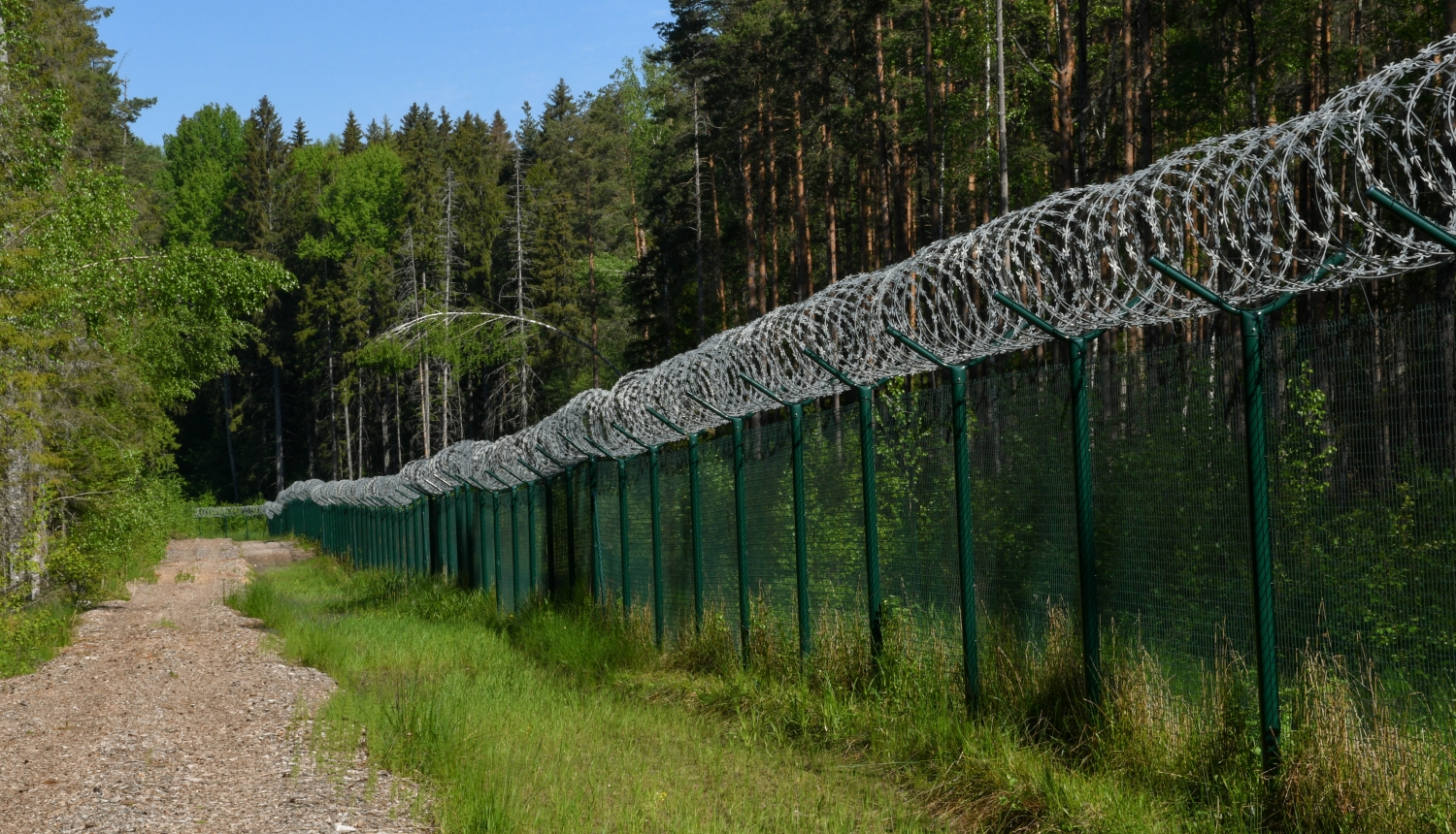 Ārkārtējā situācija uz Latvijas-Baltkrievijas robežas pagarināta līdz 2022. gada 10. februārim